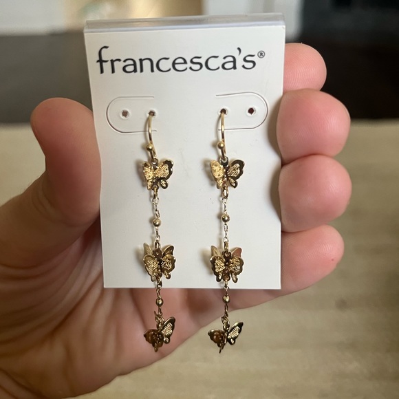 FRANCESCAS. Gold butterfly earrings - Picture 3 of 3